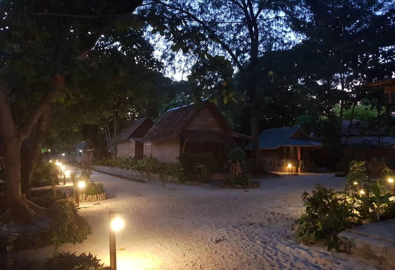Zanom Sunrise Beach Resort Koh Lipe Luaran gambar